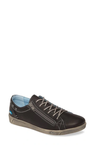 Cloud Aika Trainer In Black Brushed Sole Leather