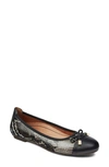 Vionic 'minna' Leather Flat In Black Leather/ Snake Print