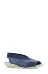 Cloud Caliber Slingback Sandal In Lia Blue