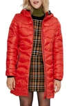 Noize Wavy Quilted Packable Hooded Puffer Coat In Crimson