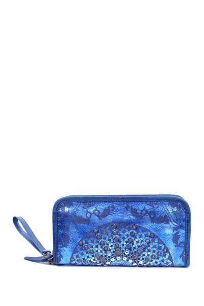 Old Trend Mola Leather Clutch In Blue