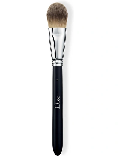 Dior Backstage Light Coverage Fluid Foundation Brush 11 In White