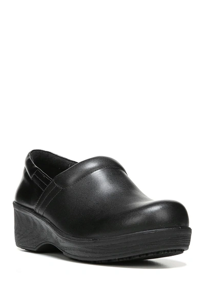 Dr. Scholl's Women's Dynamo Slip-resistant Work Clogs Women's Shoes In Black Leather