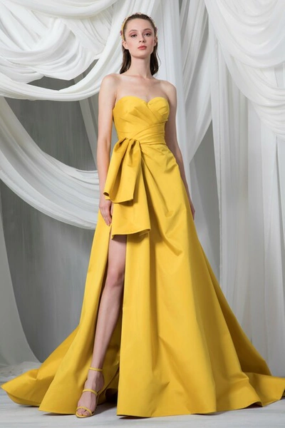 Tony Ward Strapless Taffeta Silk Sweetheart Gown