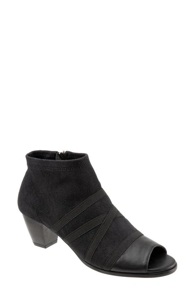 Trotters Maris Peep Toe Bootie Women's Shoes In Black Leather