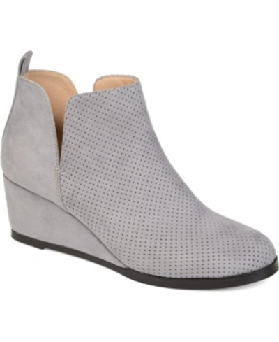 Journee Collection Mylee Womens Faux Suede Ankle Booties In Gray