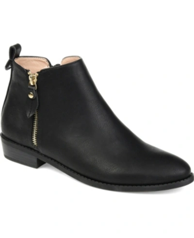 Journee Collection Journee Ellis Round Toe Bootie In Black