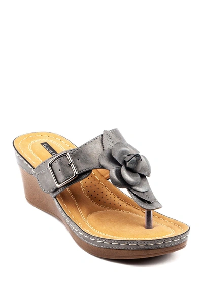 Gc Shoes Women's Flora Rosette Wedge Sandals In Pewter