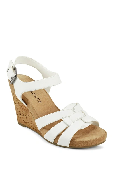 Aerosoles Pennsville Strappy Wedge Women's Shoes In White