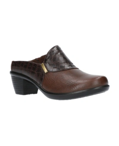 Easy Street Cynthia Comfort Mules Women's Shoes In Tan/brown Croco