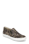 Naturalizer Marianne 2 Slip-on Sneakers Women's Shoes In Brown Cheetah Printed Fabric