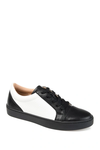 Journee Collection Women's Lynz Sneakers In Black
