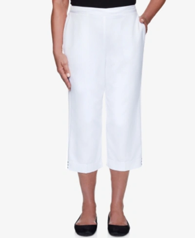 Alfred Dunner Petite Ship Shape Capri Pull-on Pants In White