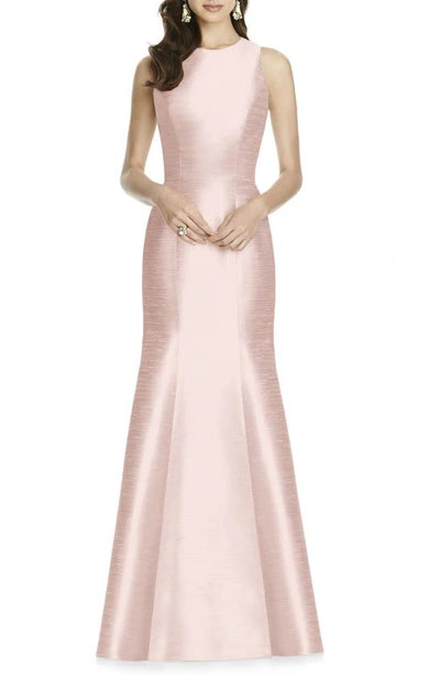 Alfred Sung Bow-back Trumpet Gown In Pearl Pink