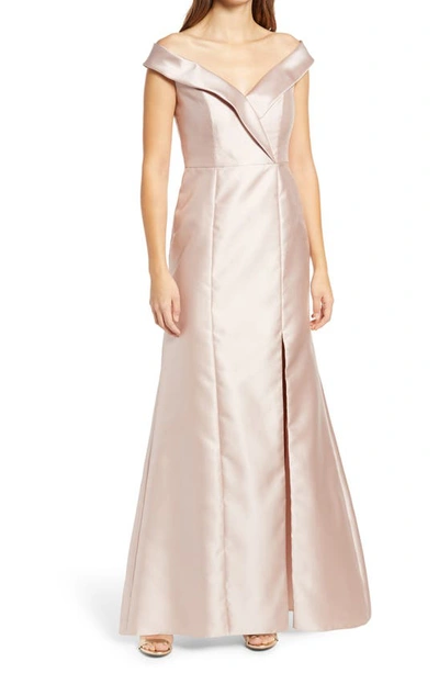Alfred Sung Off-the-shoulder Short-sleeve Gown With Slit In Grey