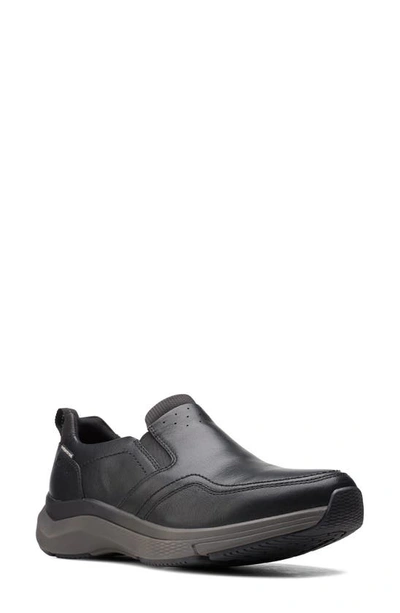 Clarksr Wave 2.0 Waterproof Slip-on Sneaker In Black Tumbled Leather