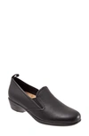 Trotters Reggie Loafer In Black Leather
