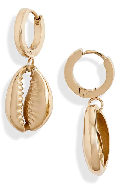 Knotty Shell Huggie Earrings In Gold