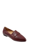 Trotters Emotion Loafer In Pink