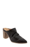 Bueno Avalon Point Mules In Black Leather