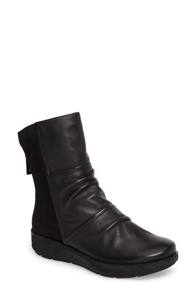 Otbt Pilgrim Boot In Black Leather