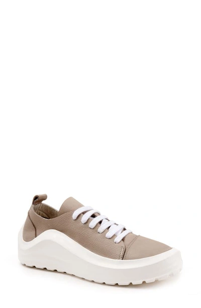 Bueno Women's Rumour Sneakers Women's Shoes In Light Grey Leather