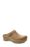 Dansko Berry Clog In Tan