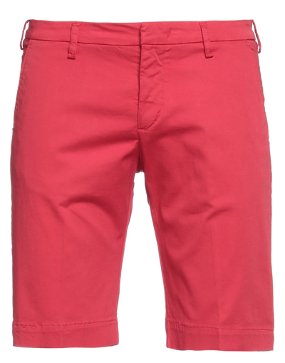 Coroglio By Entre Amis Shorts & Bermuda Shorts In Red