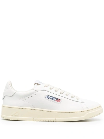 Autry Classic Low-top Sneakers In White
