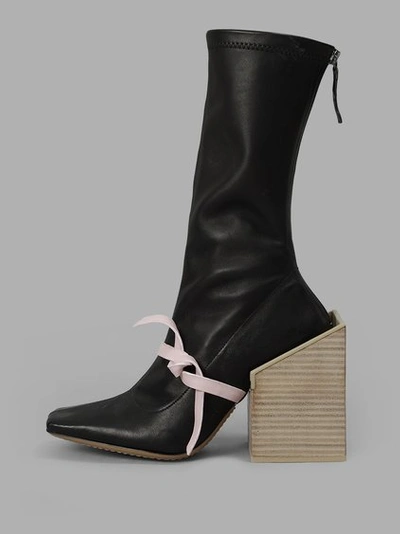 Jacquemus Women's Black Boots With Pink Laces Les Bottes Espagne