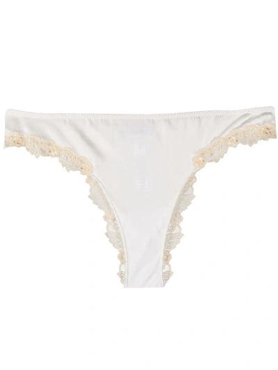 La Perla White Embroidered Trim Scalloped Edge Thong