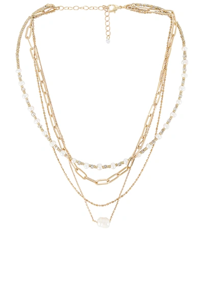 8 Other Reasons Zoe Necklace In Gold