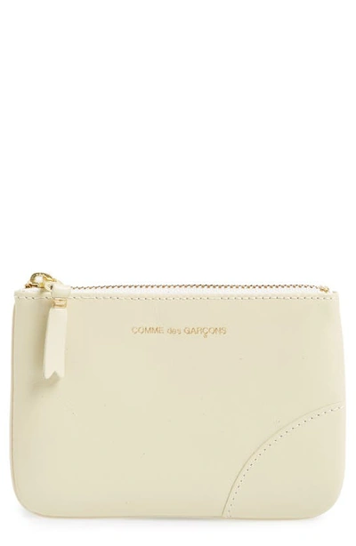 Comme Des Garçons Small Classic Leather Zip-up Pouch In Off White