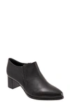 Trotters Keegan Pump In Black Leather