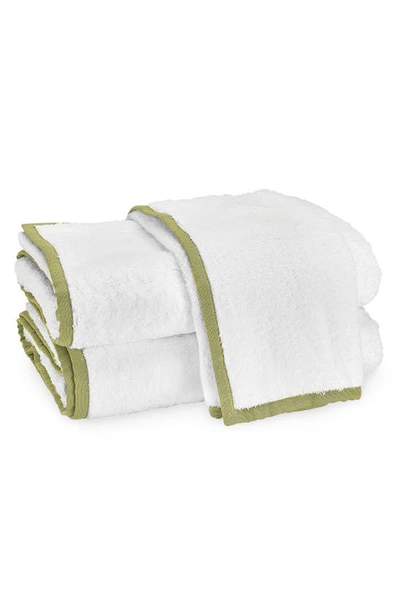 Matouk Enzo Cotton Guest Hand Towel In Grass