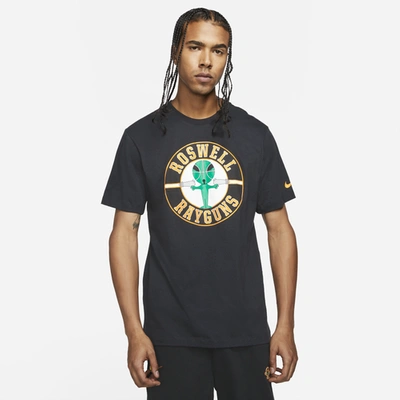 Nike Ray Core Hbr T-shirt In Black/yellow/green
