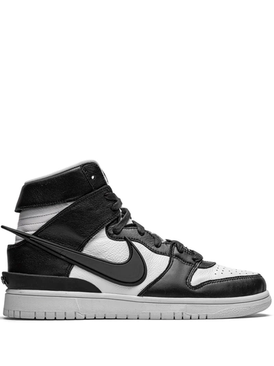 Nike Dunk High Sp Trainers In Black