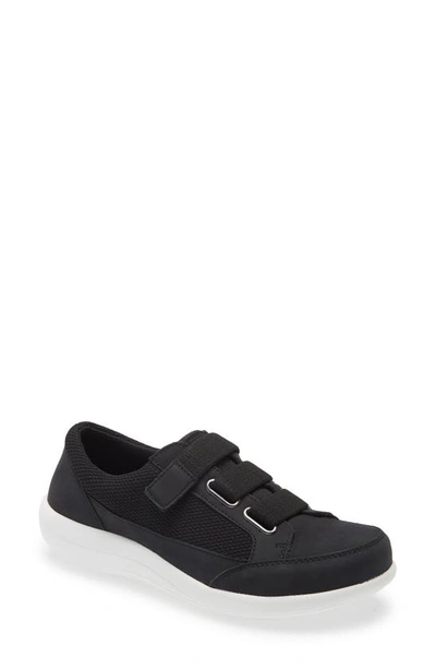 Alegria Dahlia Sneaker In Black Relaxed Leather