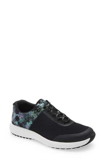 Traq By Alegria Jaunt Knit Trainer In Digi Leather