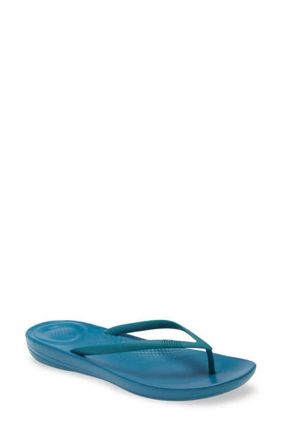 Fitflop Iqushion Flip Flop In Sea Blue