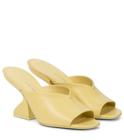 Ferragamo Sansu Leather Sandals In Yellow