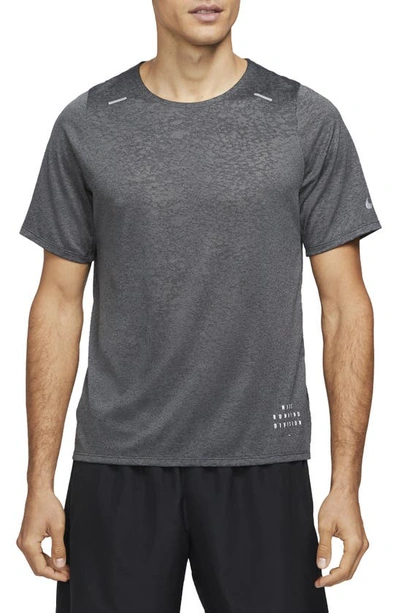 Nike Rise 365 Run Division Men's Short-sleeve Running Top In Black/iron Grey