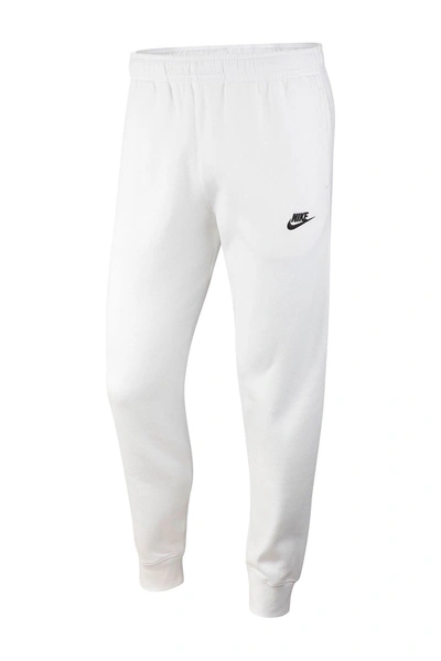 Nike Sportswear Club Fleece Joggers In Coconut Milk,coconut Milk,white