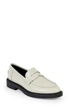 Vagabond Shoemakers Alex Penny Loafer In White