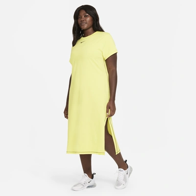 Nike Sportswear Icon Clash Women's Maxi Dress In Light Zitron/bright Mango