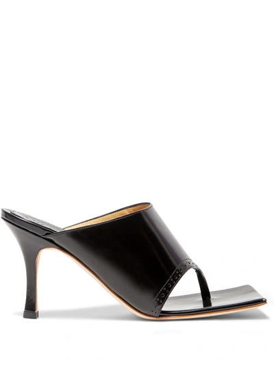 A.w.a.k.e. Katie Square-toe Leather Thong Sandals In Schwarz