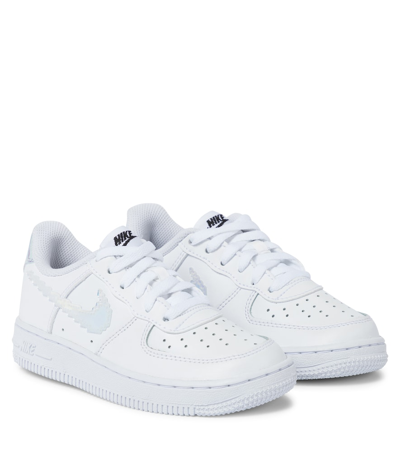 Nike Kids' Air Force 1 Lv8运动鞋 In White