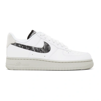 Nike White & Grey Air Force 1 '07 Se Sneakers