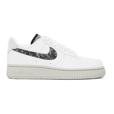 Nike White & Grey Air Force 1 '07 Se Sneakers In White/ Light Bone/ Black