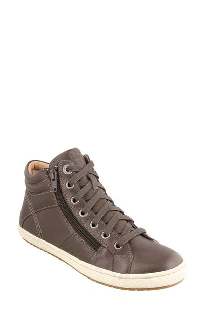 Taos Union Sneaker In Dark Grey Leather